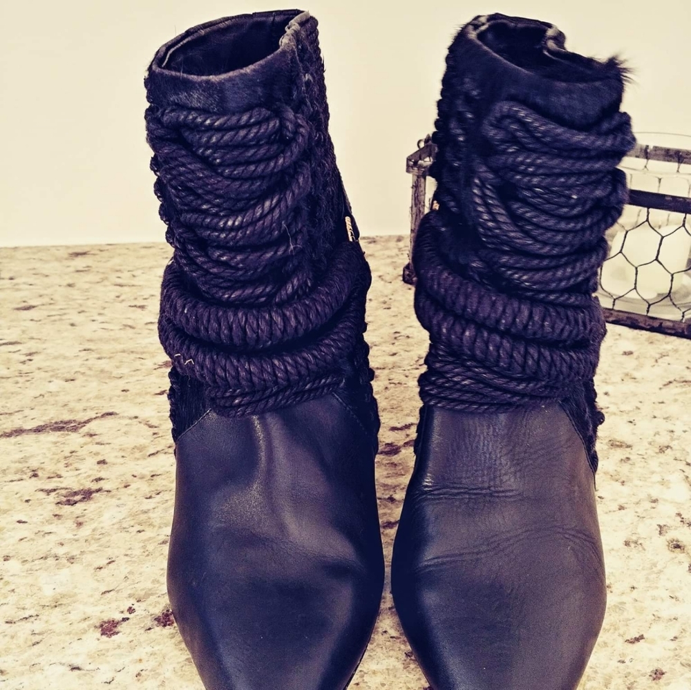 Beautiful Ivy Kirzhner Booties